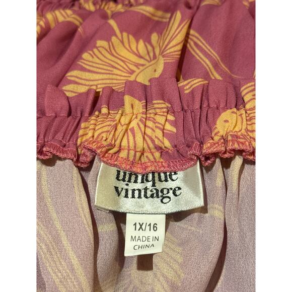 Unique Vintage Pink Smiley Off The Shoulder Crop Blouse 1X NWOT - Picture 4 of 5